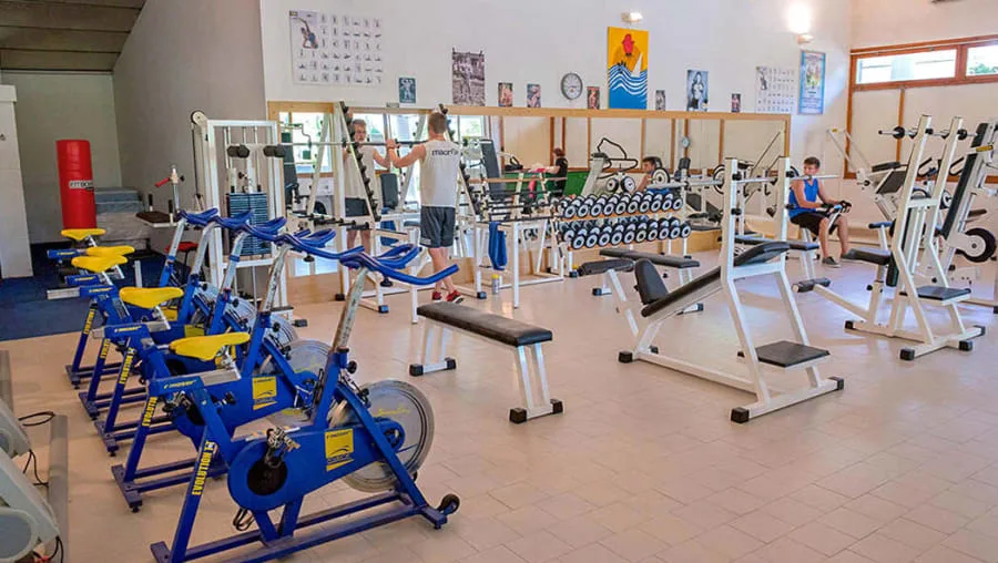 Fitness / Sport - Gerätehalle
